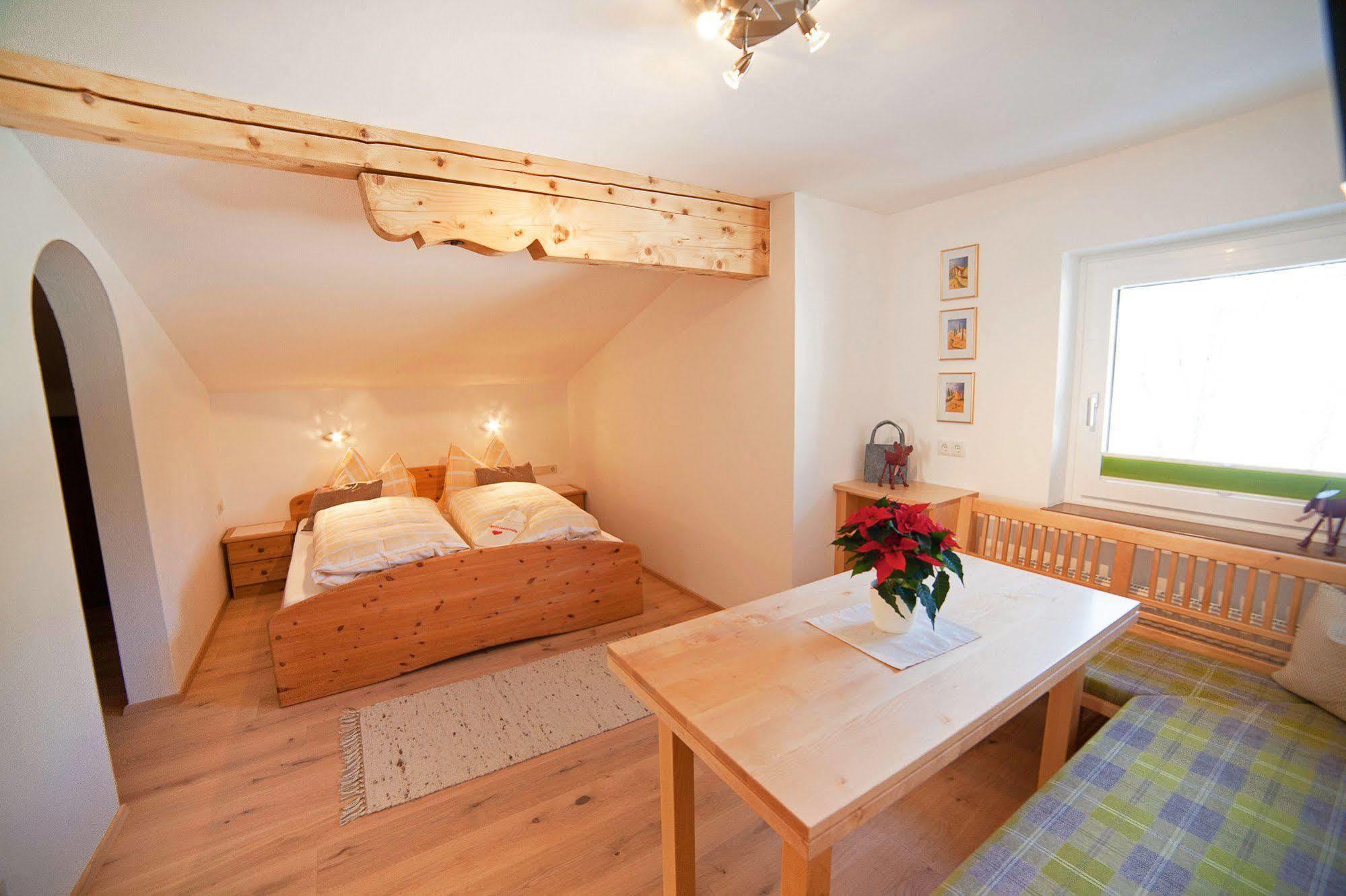 B&B Landhaus Vierthaler Filzmoos Bagian luar foto
